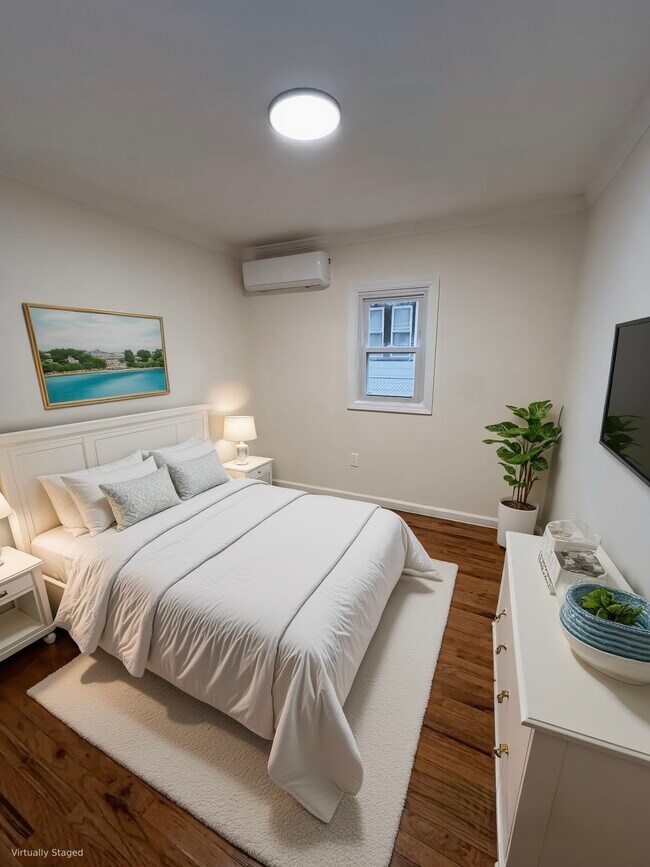 Foto del edificio - 17716 Leslie Rd