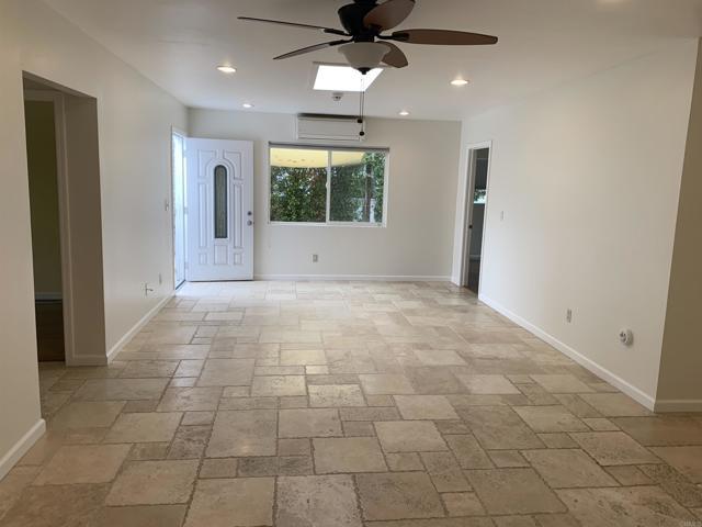 Foto del edificio - 7229 Fay Ave