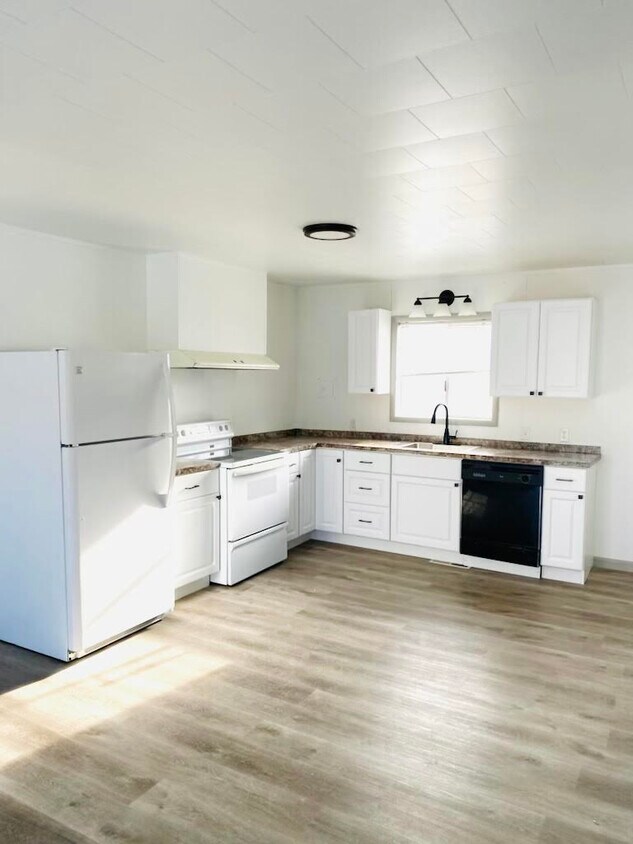 227 Mockingbird Hl Unit 227, Hamilton, MT 59840 Apartments in