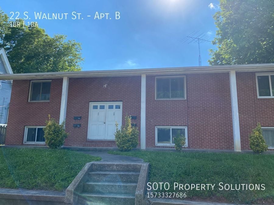 Primary Photo - 22 S Walnut St