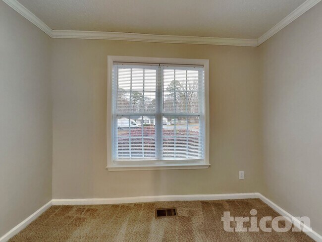 Foto del edificio - 76 Wild Oaks Ct