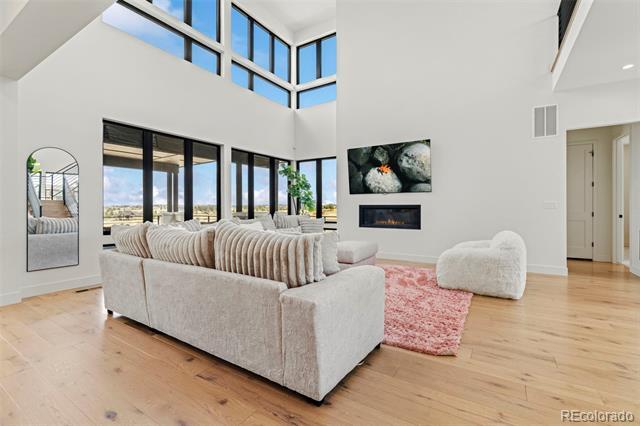 Building Photo - 9645 Canyon Wind Pl