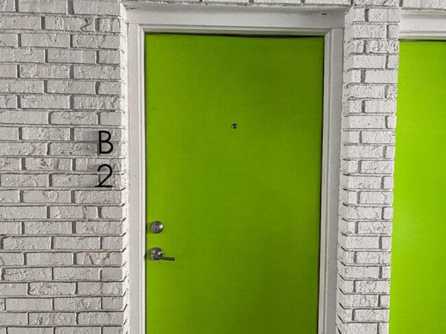 Photo - 880 N Highland Ave NE Apartment