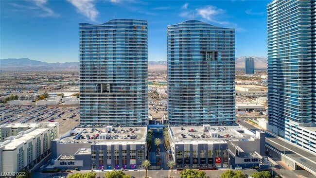 Foto del edificio - 4525 Dean Martin Dr