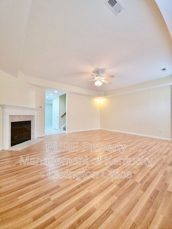 Foto del edificio - 1104 Oatlands Park