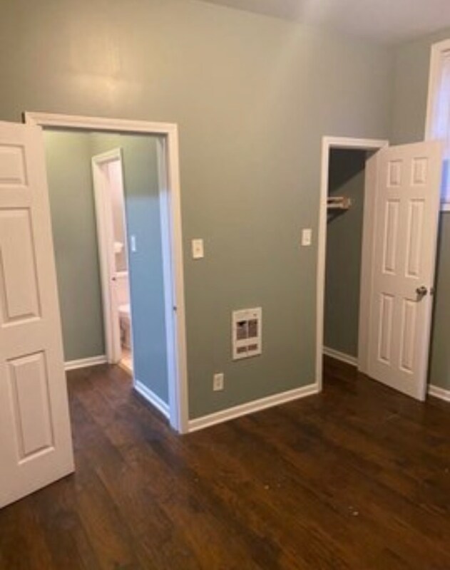 Building Photo - 7700 S Cornell Ave