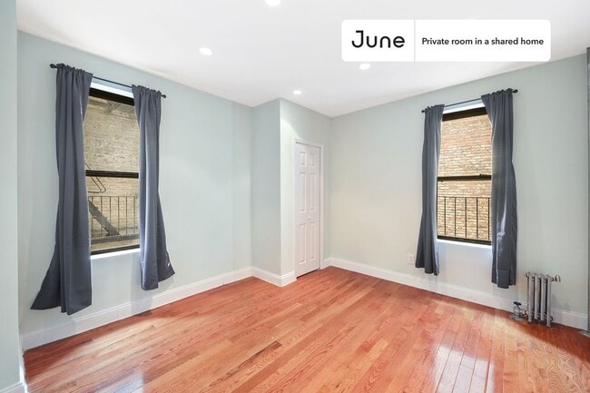 Foto del edificio - Room in Shared 2 bed/1 bath home