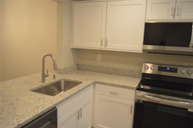 Foto del edificio - 2849 Stillwell Ct