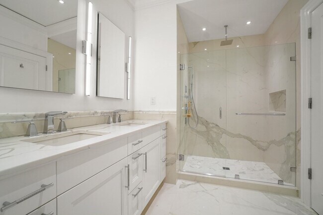 Foto del edificio - 32 Derne St