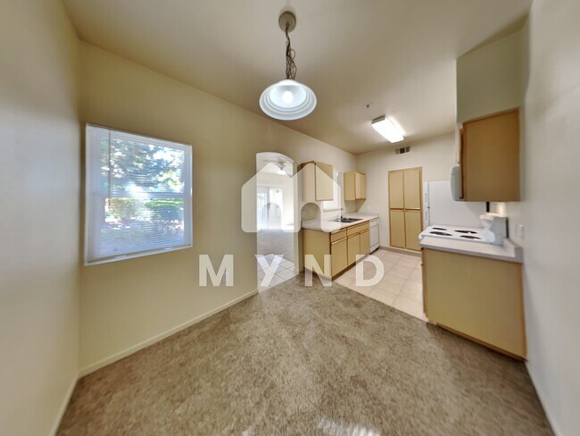 Foto del edificio - 6850 Sharlands Ave Apt E1019