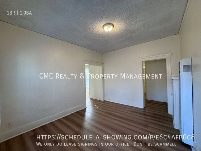 Building Photo - 426 W 9th St