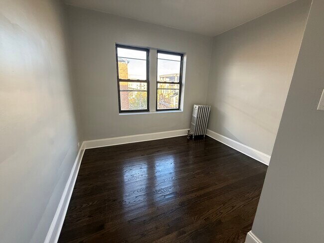 Foto del edificio - 5248 S Drexel Ave