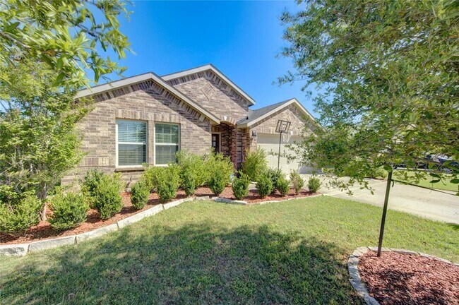 Foto del edificio - 9011 Hemlock Dr
