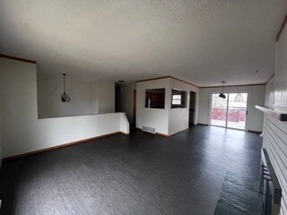 Foto del edificio - 2931 Carmel Dr