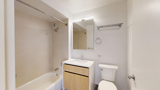 Interior Photo - 21 Chelsea
