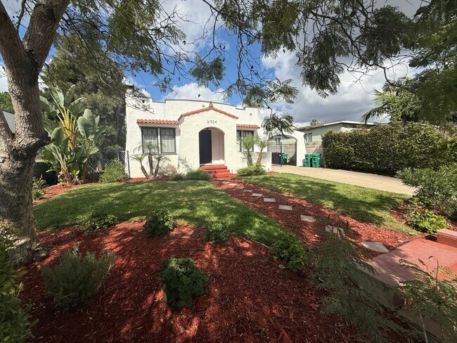 Foto del edificio - 6934-6938 Mohawk St.