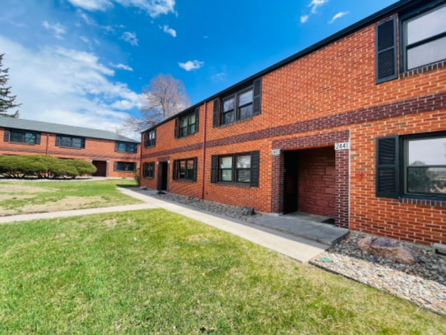 Photo - 2443 Paseo Rd Townhome