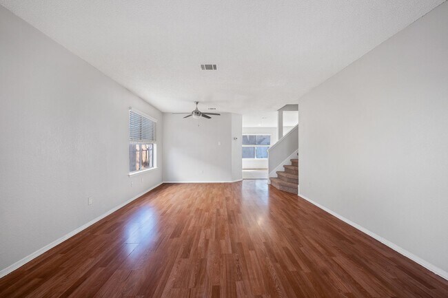 Foto del edificio - 2 Story, 4 Bedroom Brick Home in Pflugerville