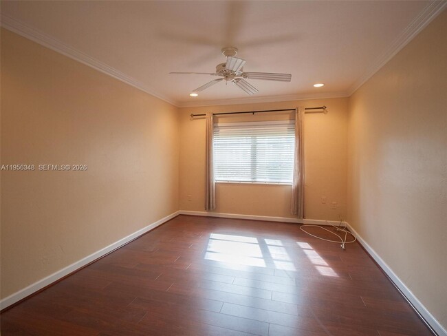 Foto del edificio - 13901 SW 90th Ave