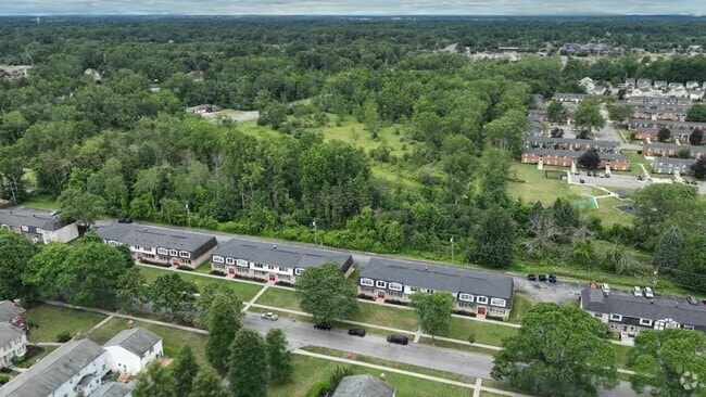  - Sundridge Apartments