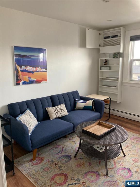 Foto del edificio - 764 Hamilton St