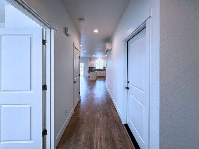 Foto del edificio - 3432 Rockcress Rd