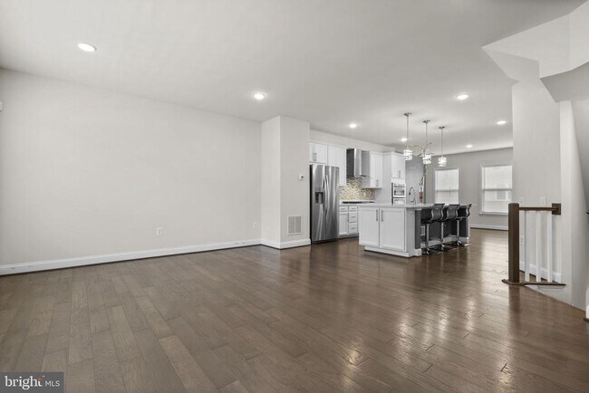 Foto del edificio - 17357 Redshank Rd