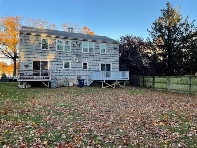 Building Photo - 822 Reef Rd