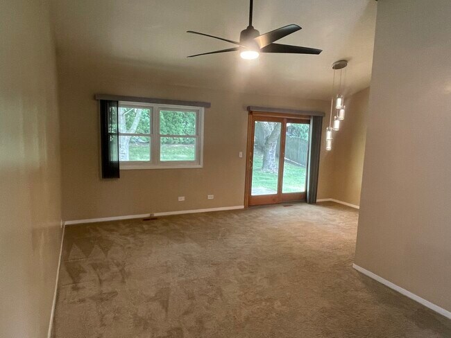 Building Photo - 1712 Rutgers Ct