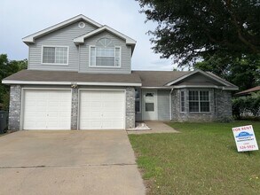 Building Photo - 3804 Water Oak Dr
