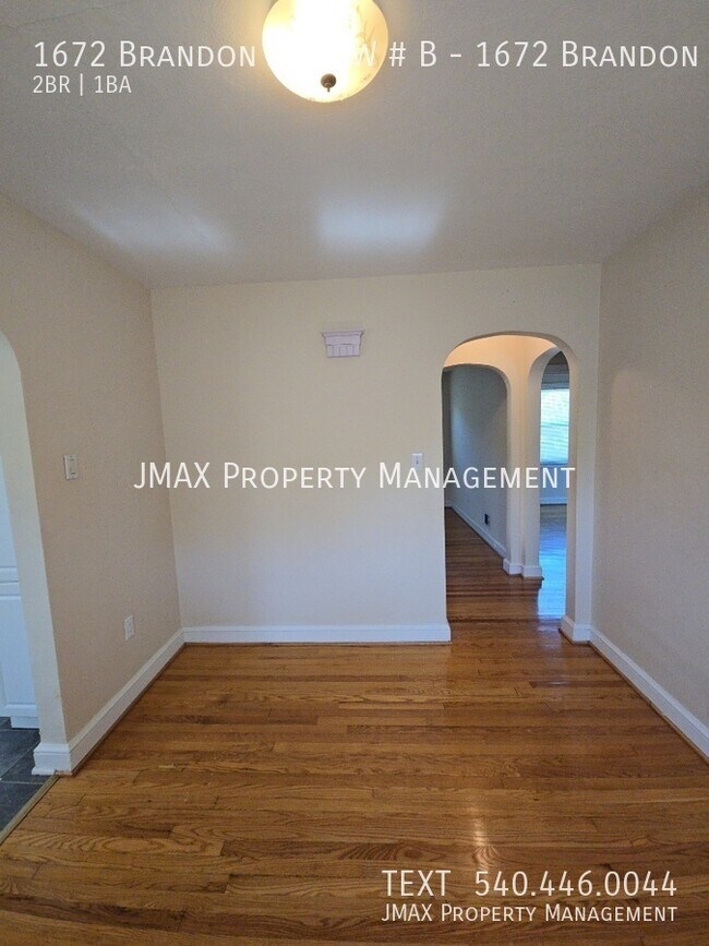 Foto del edificio - 1672 Brandon Ave SW