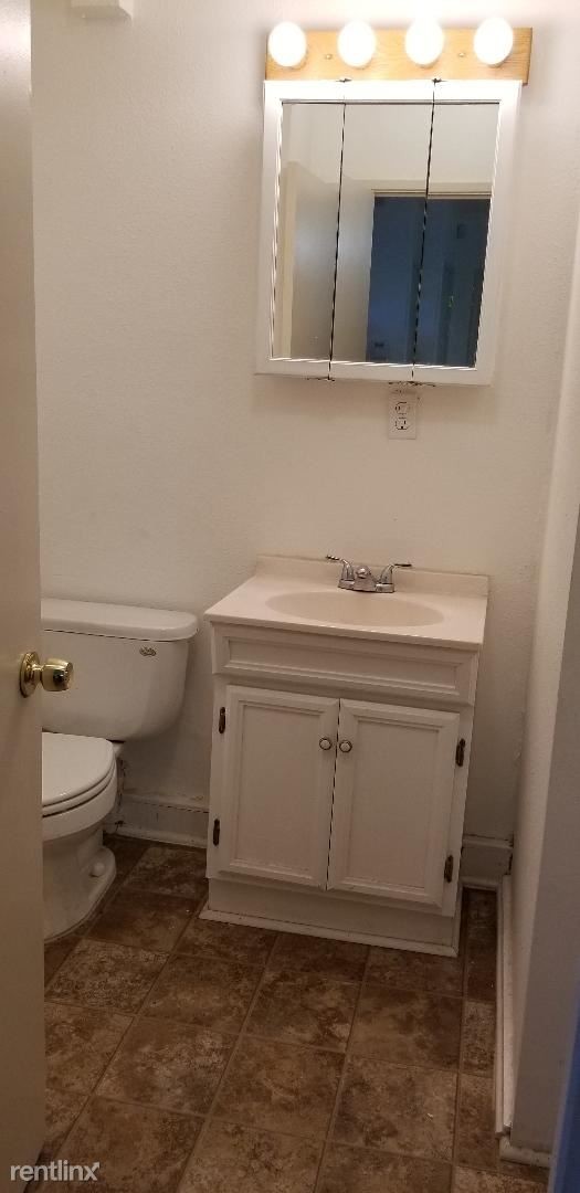 Foto del edificio - 1 br, 1 bath House - 11715 SE Petrovitsky Rd