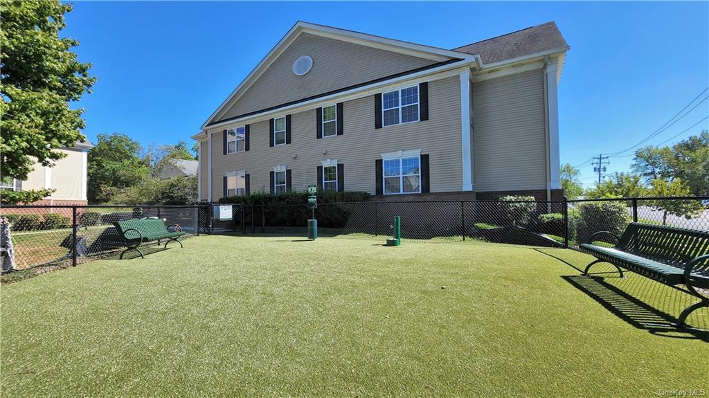 Primary Photo - 302 Canter Ct