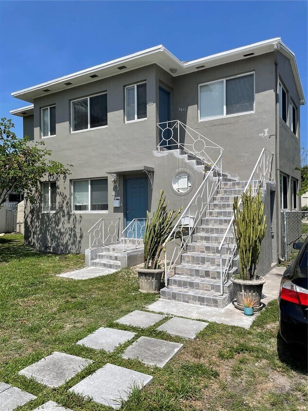 Foto principal - 9013 NE 2nd Ave