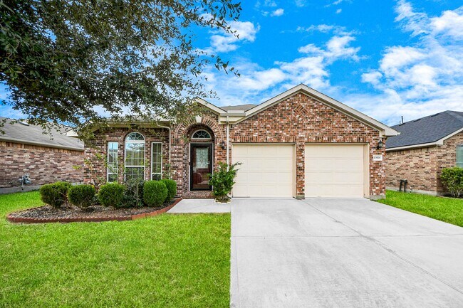 Foto del edificio - 13918 Goodridge Dr