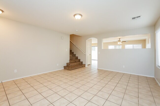 Foto del edificio - 22962 W La Pasada Blvd