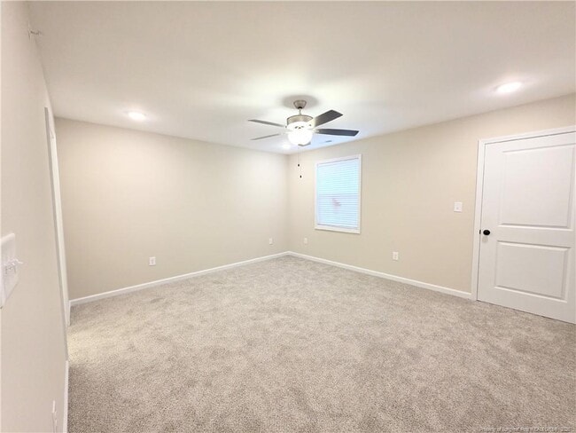 Building Photo - 1511 Fort Bragg Rd