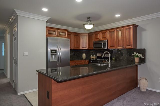 Building Photo - 27 Neal Path