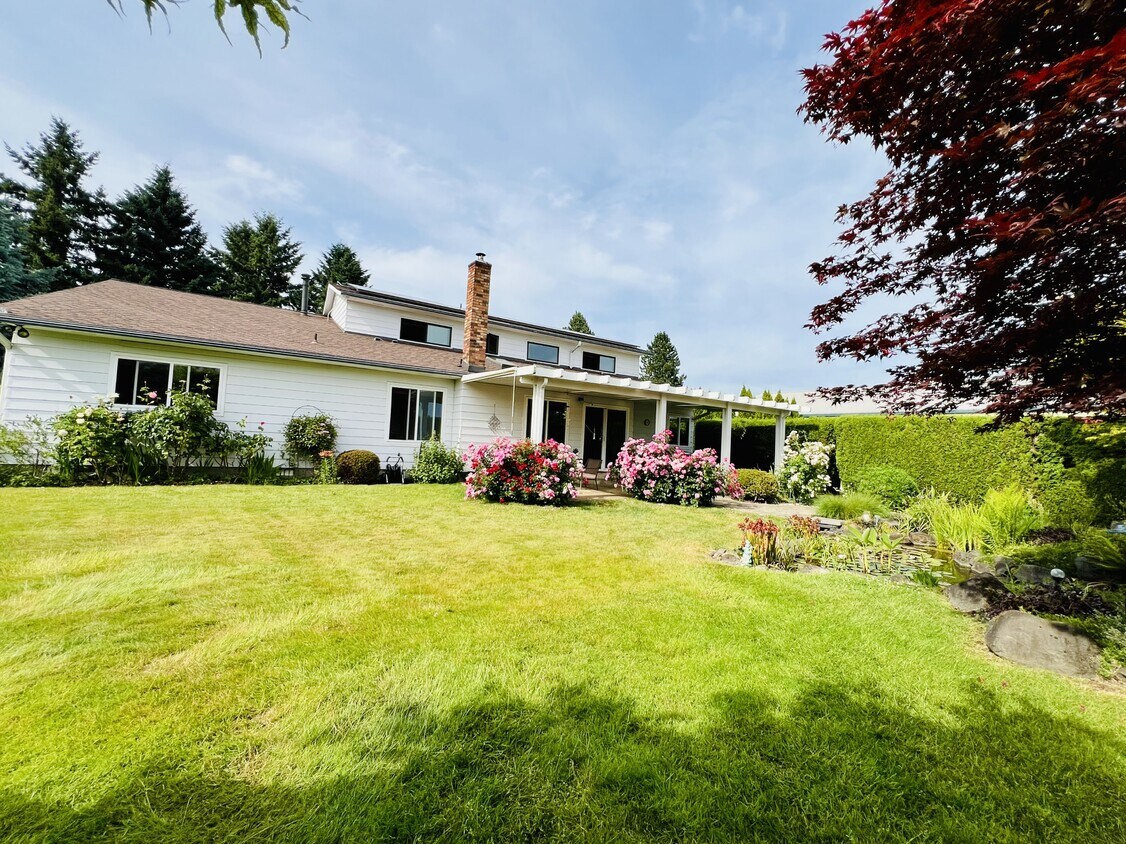 Foto principal - 7250 SE Michael Dr