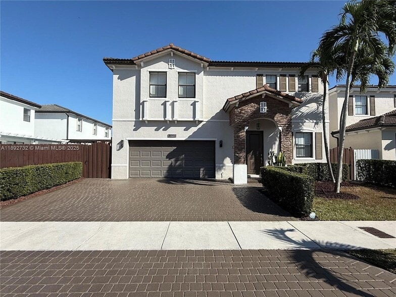 Primary Photo - 1535 SW 145th Ave