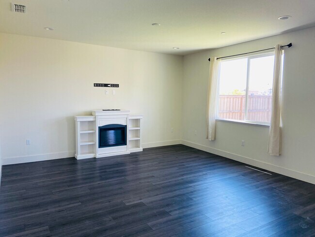 Building Photo - 2710 Lockborne Ct