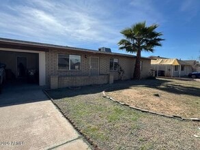 Building Photo - 1543 W Villa Rita Dr