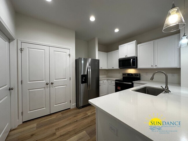 Foto del edificio - Beautiful New Construction Unit in Fort Wa...