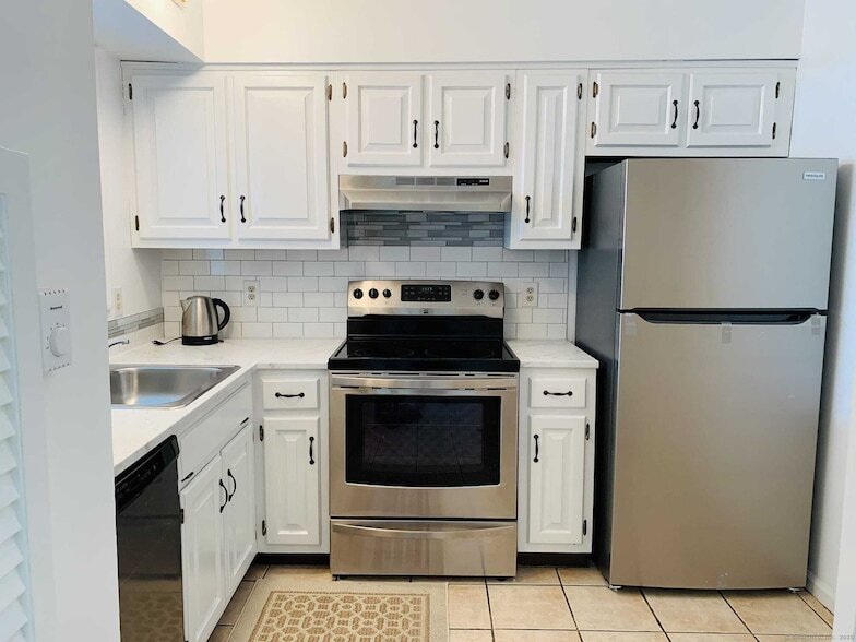 Foto principal - 55 Mill Plain Rd