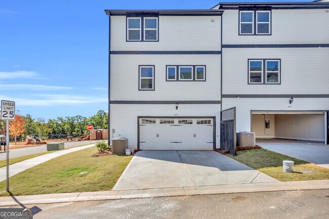 Foto del edificio - 423 Lincoln St