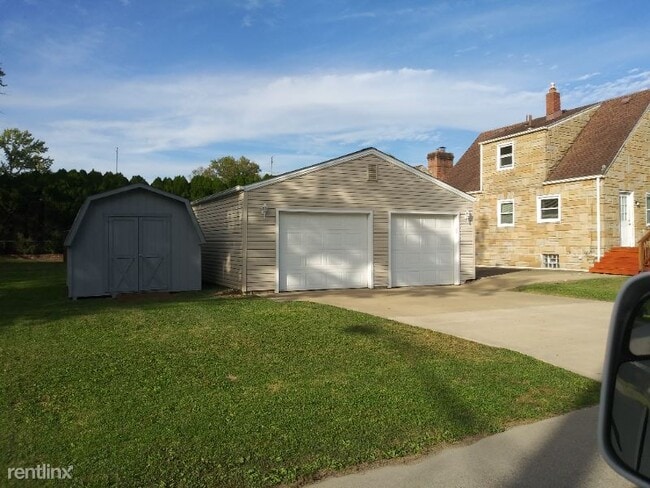 Building Photo - 3 br, 2 bath House - 236 Meadowbrook Ave SE