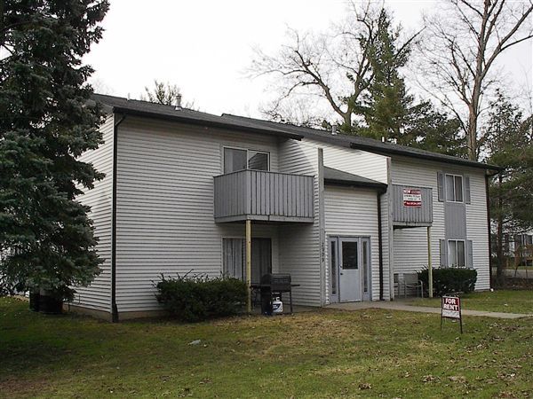 Primary Photo - 2909 W Michigan Ave