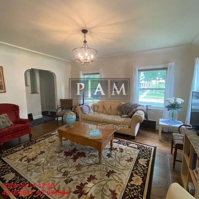 Foto del edificio - 2922 S 48th St