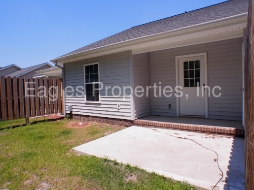 Building Photo - 2717 Hatteras Dr