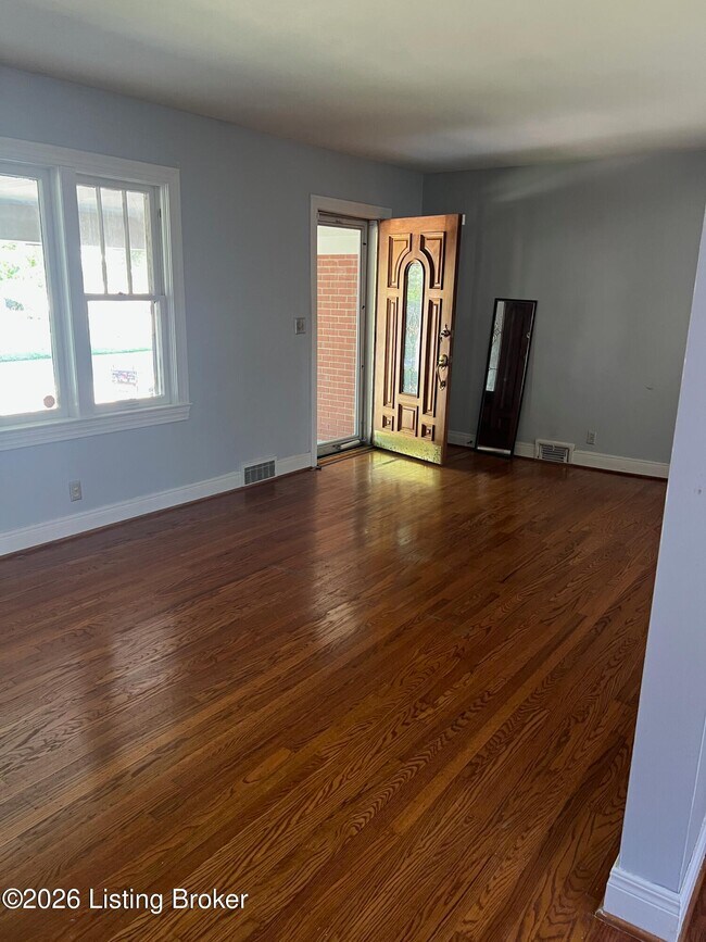 Foto del edificio - 2302 Emerson Ave